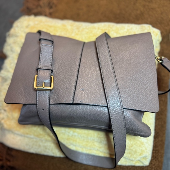 BCBG Natural Brown/Gray Purse - Medium - Picture 2 of 16